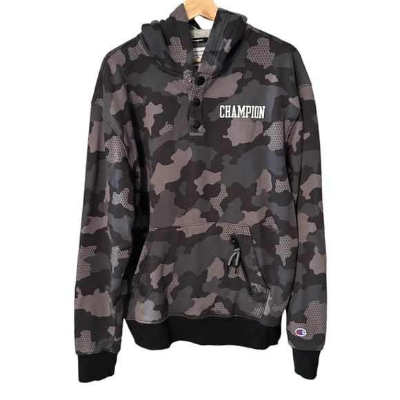 Champion Men’s Hoodie Fatigue Fall Athleisure Casual Streetwear Logo Pockets M - Picture 1 of 10